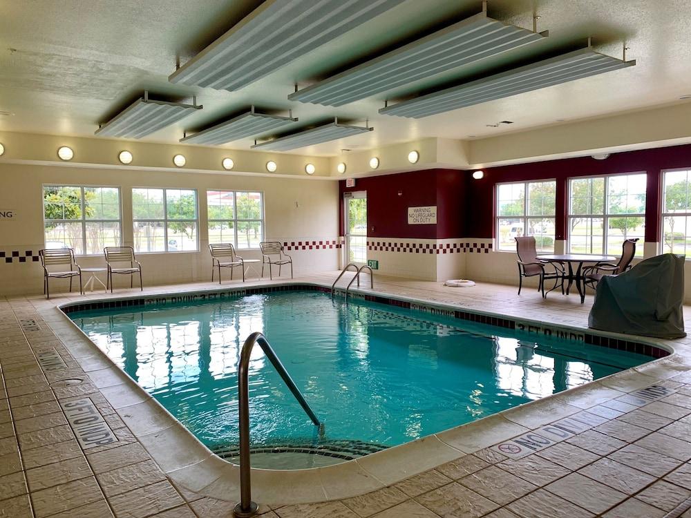 Residence Inn Houston North Exterior photo