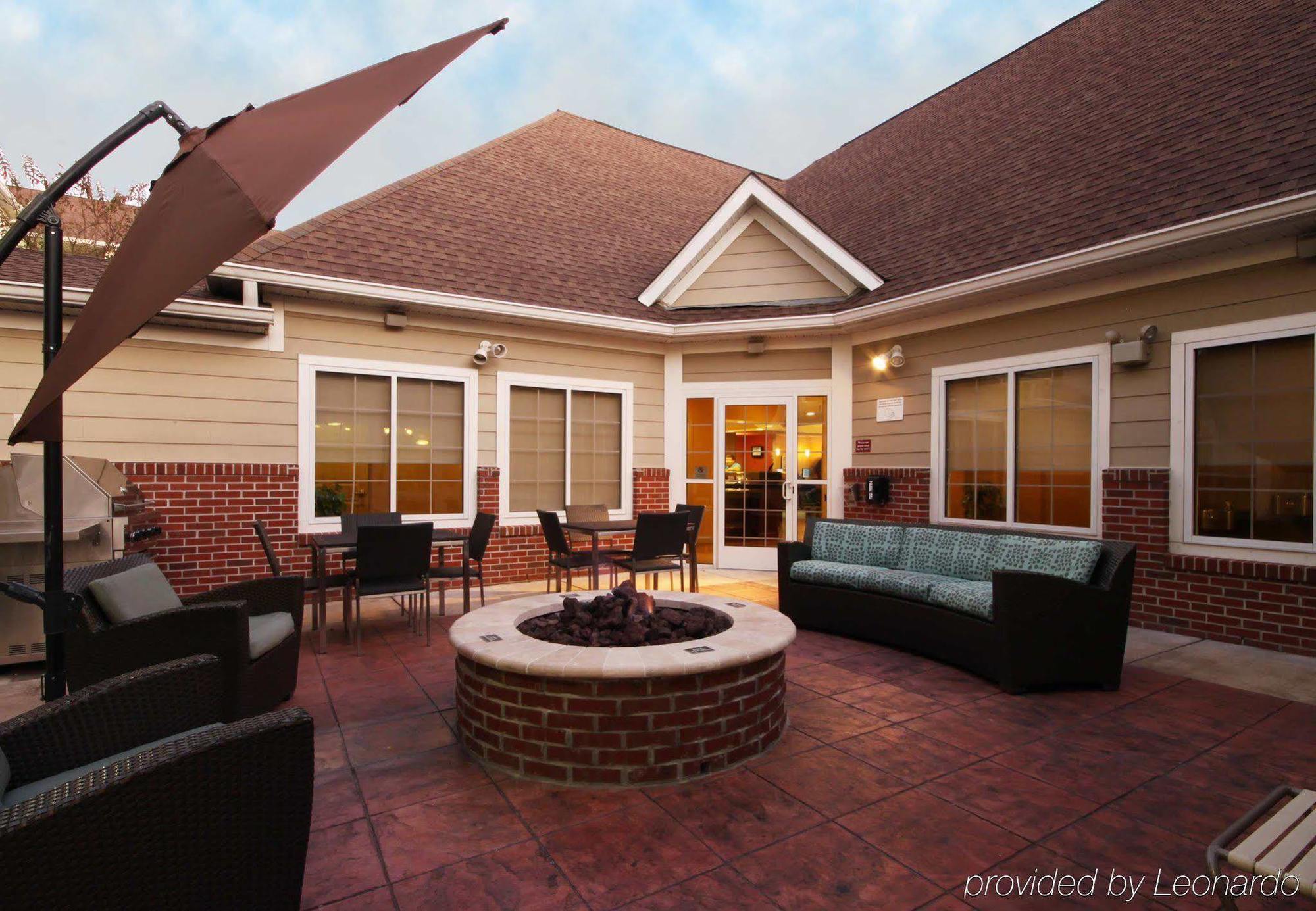 Residence Inn Houston North Exterior photo