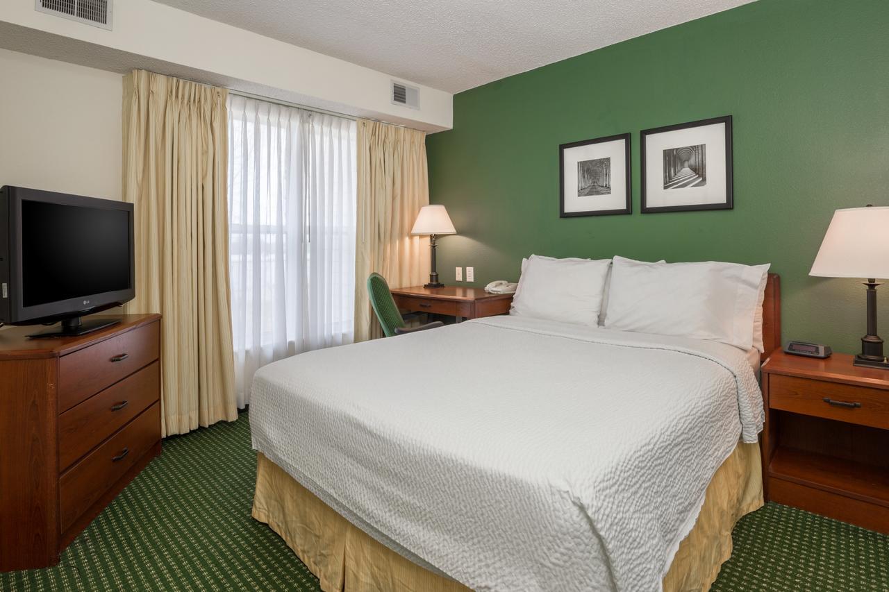 Residence Inn Houston North Exterior photo