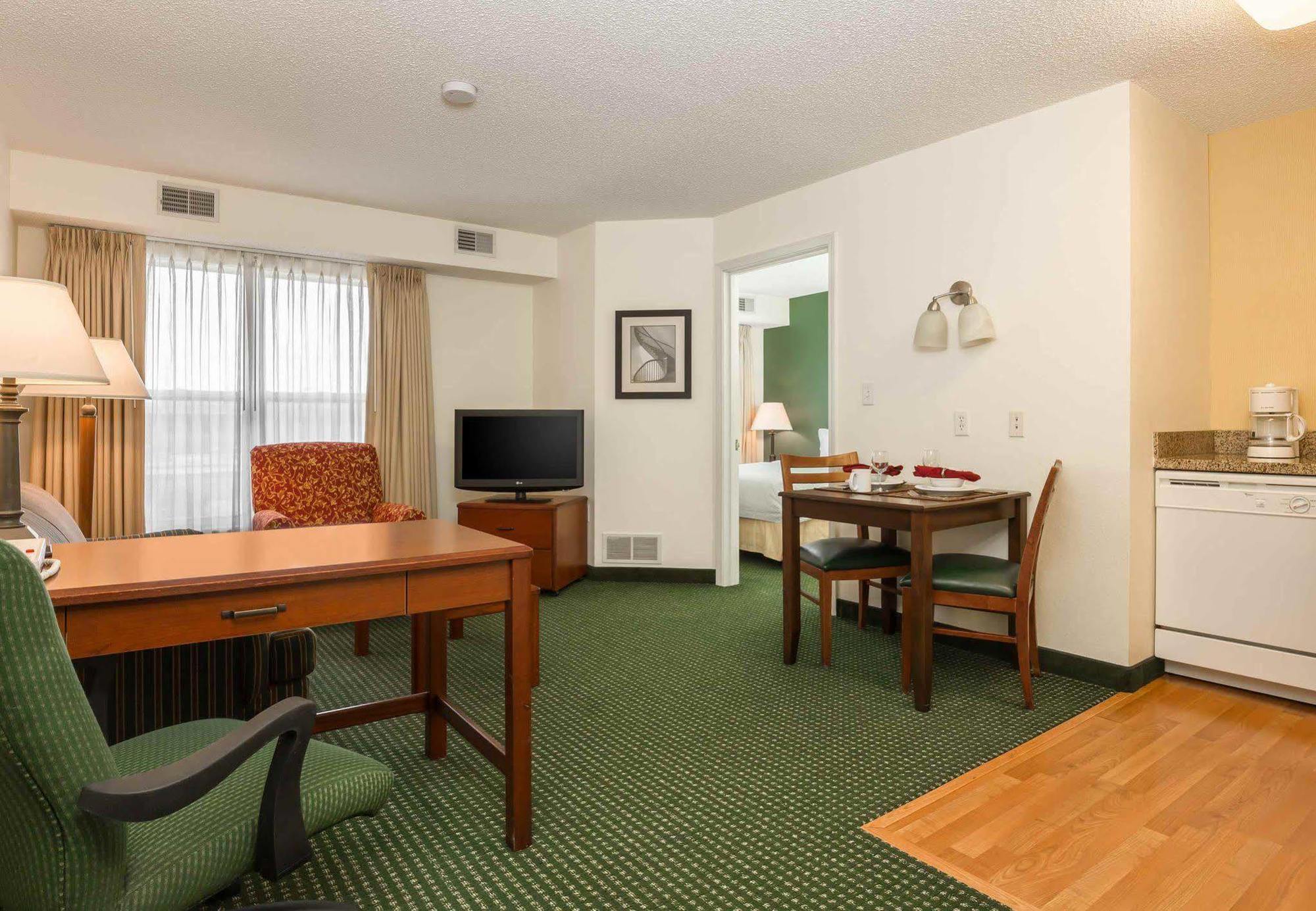 Residence Inn Houston North Exterior photo
